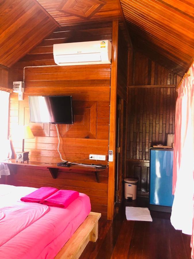 Kob Suk Resort K7 , K10 Sichon Bagian luar foto